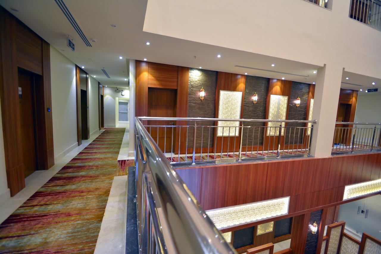 Thwary 3* Riyadh